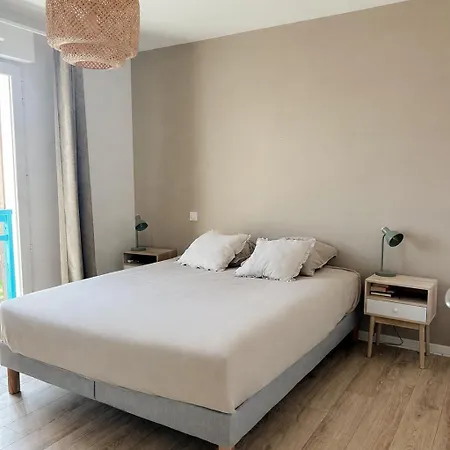 아파트 T2 Lumineux Proche Du Bassin
